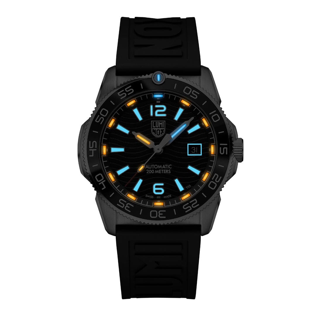 Luminox Pacific Diver Automatic, 42mm, Dive Watch
