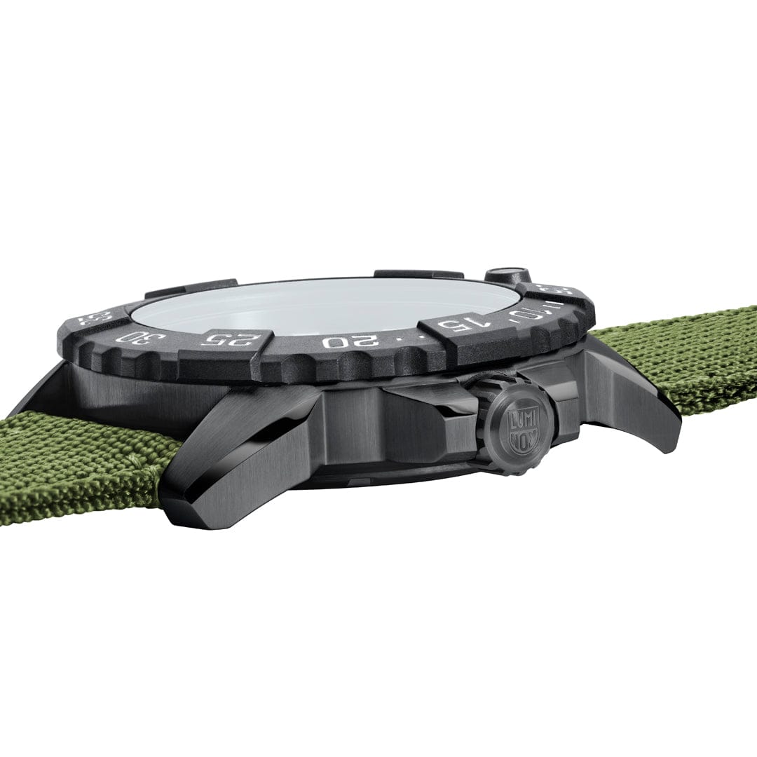 Luminox VOLITION AMERICA 3250 Series, 45 mm, Military Watch
