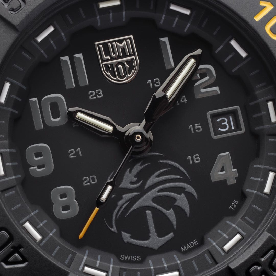 Luminox Navy SEAL Foundation 3500, 45 mm, Military Dive Watch, The Guardian, Limited Edition