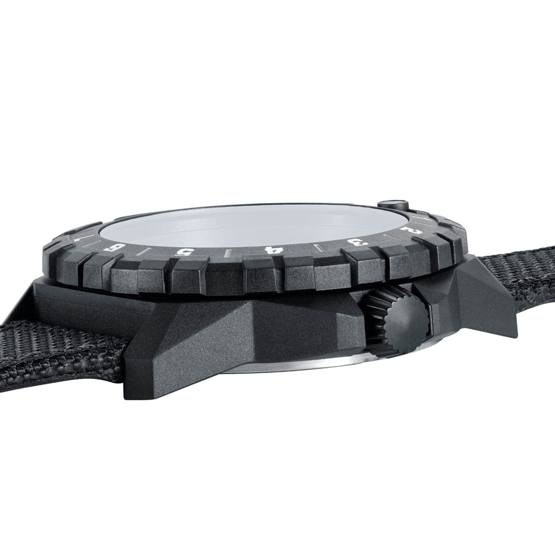 Luminox F-117 NIGHTHAWK® x Skunk Works® 6440 Heritage, 44 mm, Pilot Watch